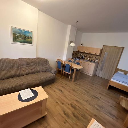 Sokoli Hnizdo Hotel Hlaska Екстериор снимка