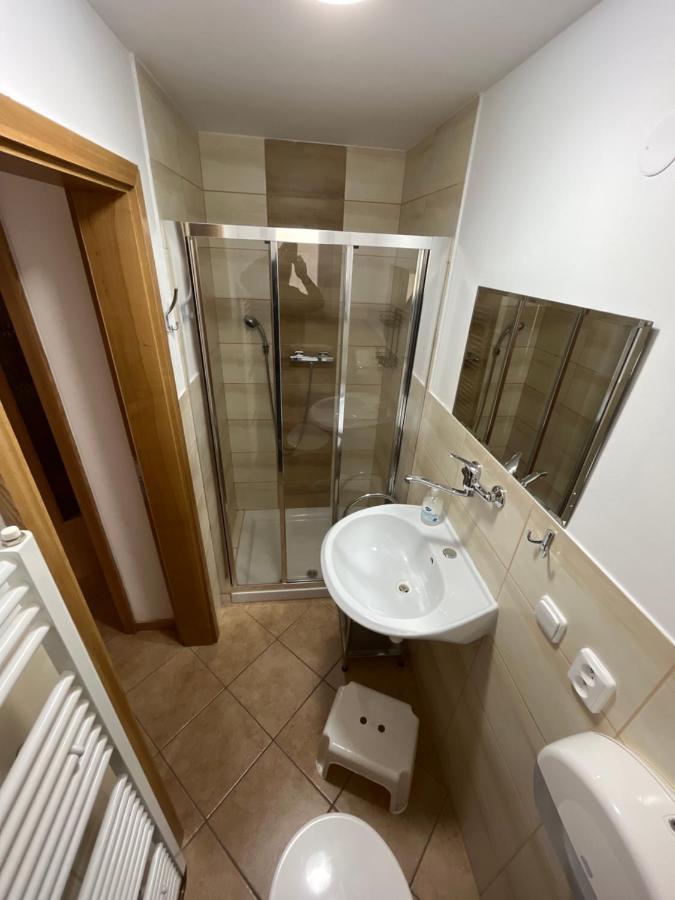 Sokoli Hnizdo Hotel Hlaska Екстериор снимка