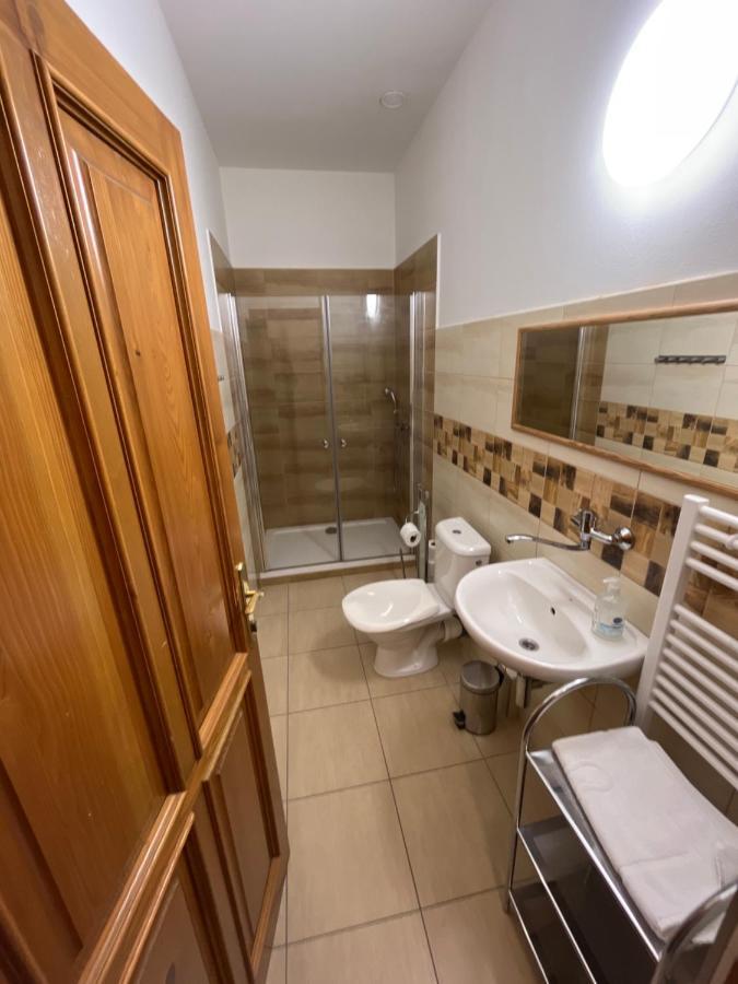 Sokoli Hnizdo Hotel Hlaska Екстериор снимка