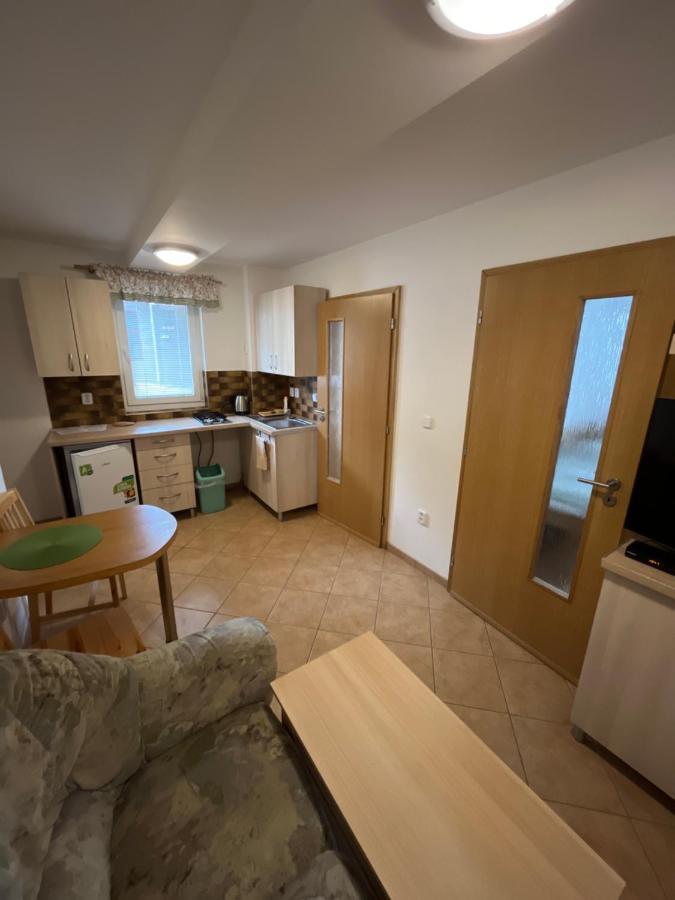 Sokoli Hnizdo Hotel Hlaska Екстериор снимка