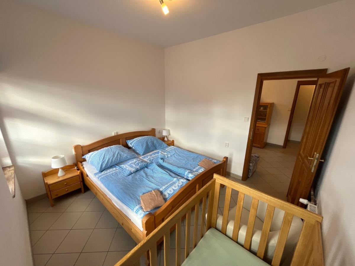 Sokoli Hnizdo Hotel Hlaska Екстериор снимка