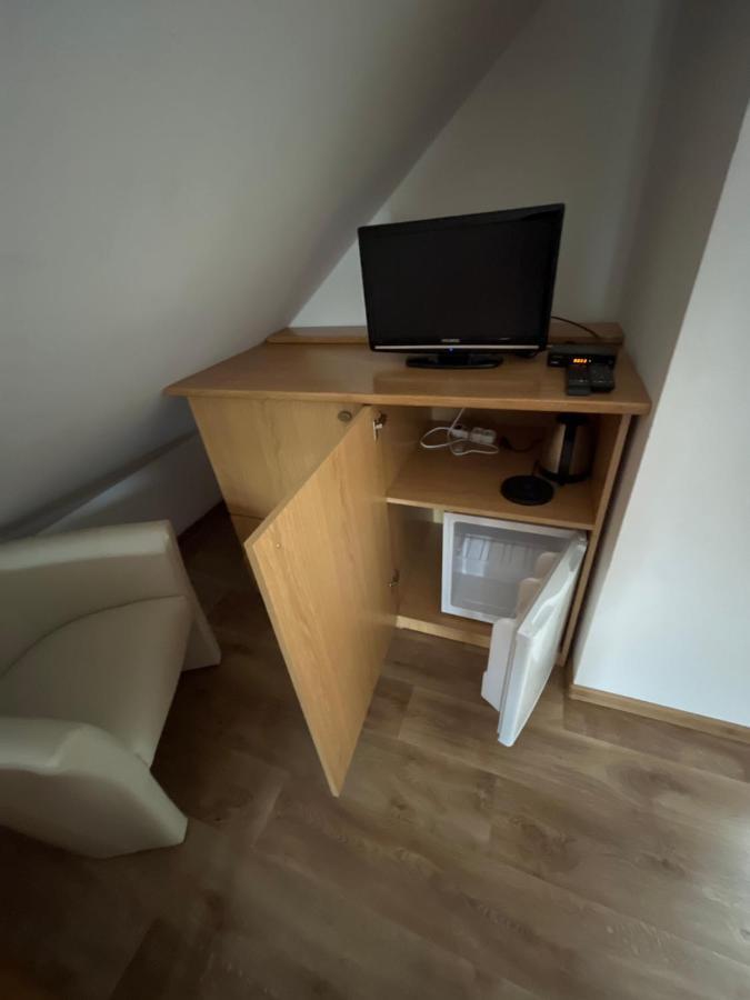Sokoli Hnizdo Hotel Hlaska Екстериор снимка