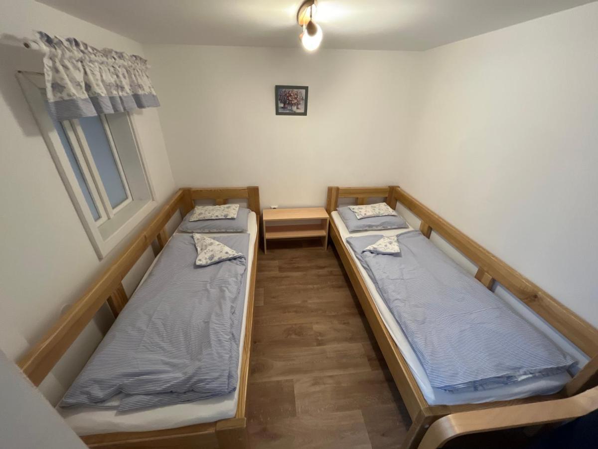 Sokoli Hnizdo Hotel Hlaska Екстериор снимка